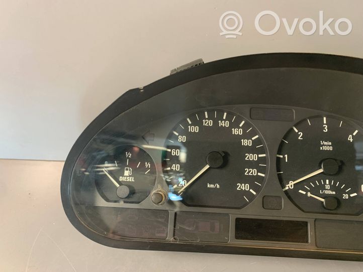 BMW 3 E46 Spidometras (prietaisų skydelis) 6906884