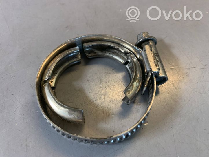 BMW X5 F15 Linea/tubo flessibile della valvola EGR 11717786146