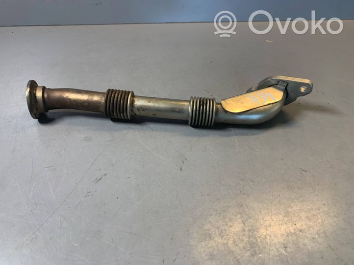 BMW 3 E90 E91 EGR-linjan letku 7578327