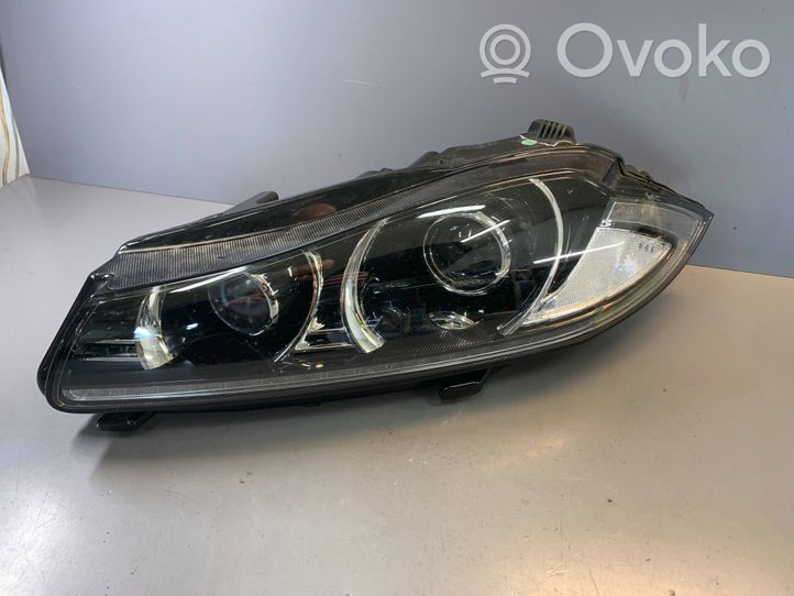 Jaguar XF Lampa przednia cx23-13w030