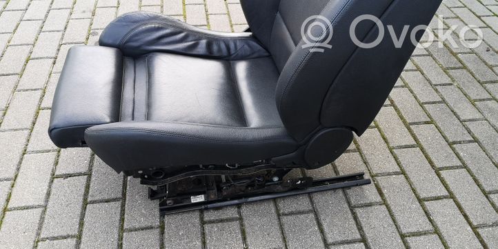 BMW 5 F10 F11 Sitze und Türverkleidungen komplett 