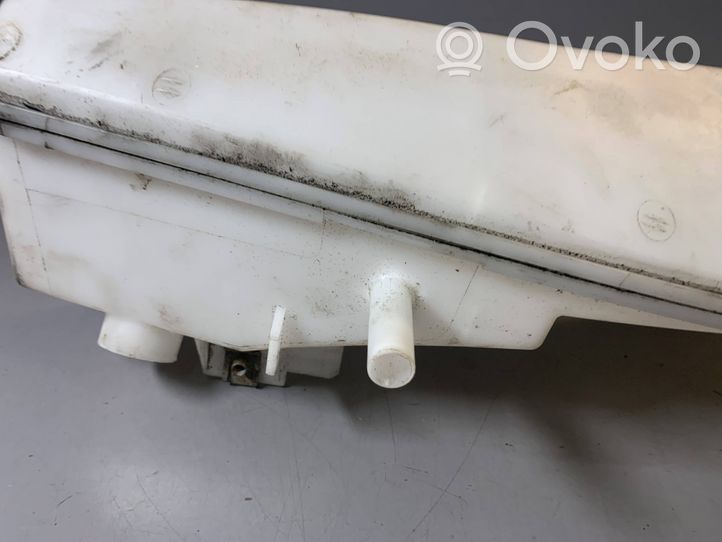 BMW X5 E70 Réservoir de liquide lave-glace 7161476