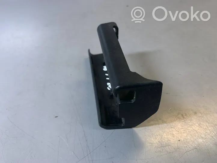 BMW 5 GT F07 Moldura de la guía del asiento delantero del pasajero 6981780