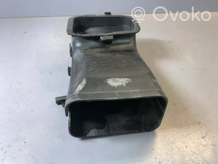 BMW 7 F01 F02 F03 F04 Część rury dolotu powietrza 7577471