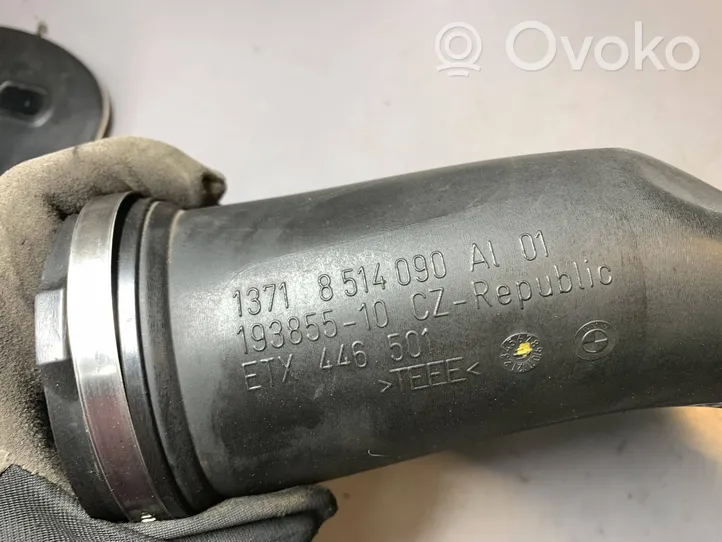 BMW 5 F10 F11 Część rury dolotu powietrza 13717807493