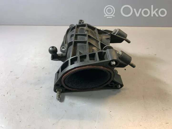 BMW 5 F10 F11 Muu moottoritilan osa 11617823244