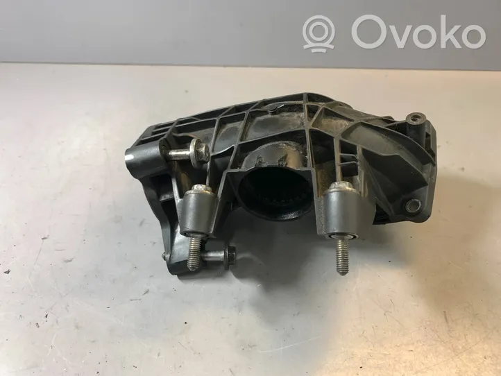 BMW 5 F10 F11 Autres pièces compartiment moteur 11617823244