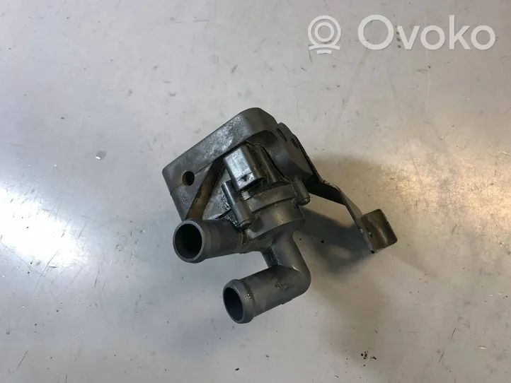 BMW 5 F10 F11 Pompe à eau de liquide de refroidissement 9239313