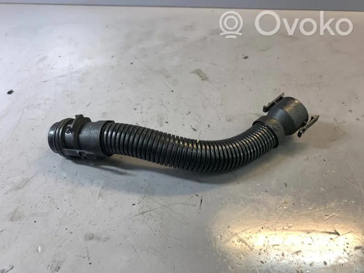 BMW 5 F10 F11 Tubo di aspirazione dell’aria 13717803842