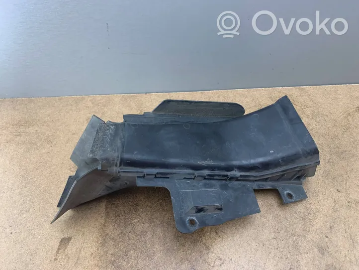 BMW 3 E46 Repuesto del conducto de ventilación 8197928