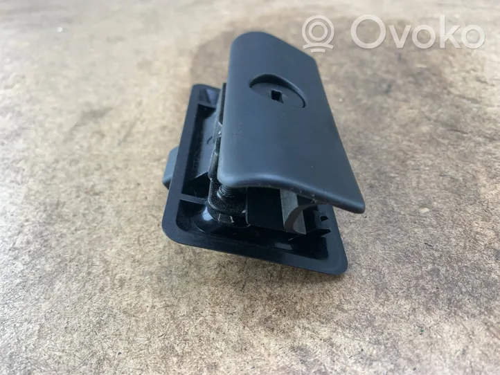 BMW 3 E46 Glove box lock 51168163017