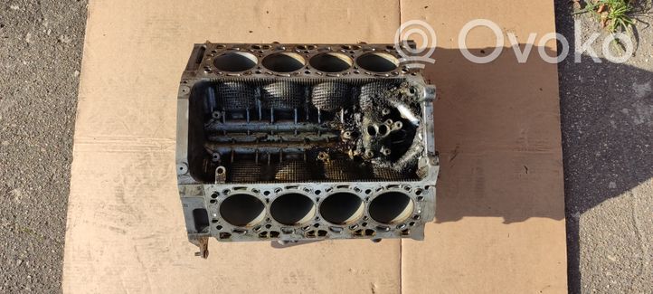 BMW X5 E70 Engine block 2296651