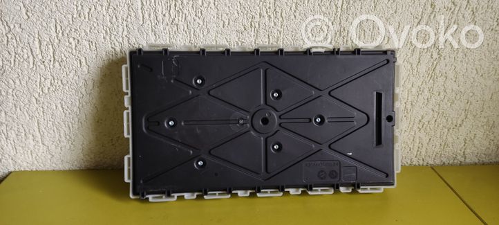 BMW 5 G30 G31 Module confort 8725621