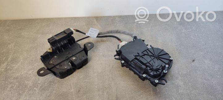 BMW 2 F46 Bagāžnieks slēdzene 7348531