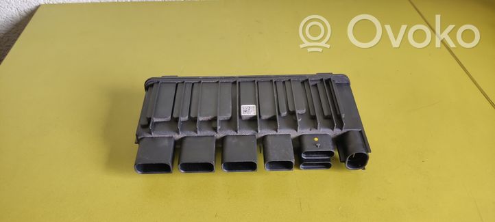 BMW 5 G30 G31 Steuergerät Batterie Bordnetz 8638551