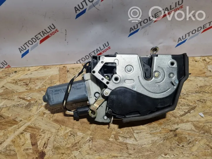 BMW 7 E65 E66 Rear door lock 7028910