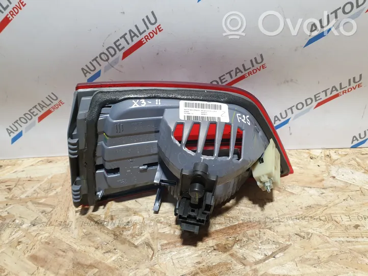 BMW X3 F25 Lampy tylnej klapy bagażnika 7217309