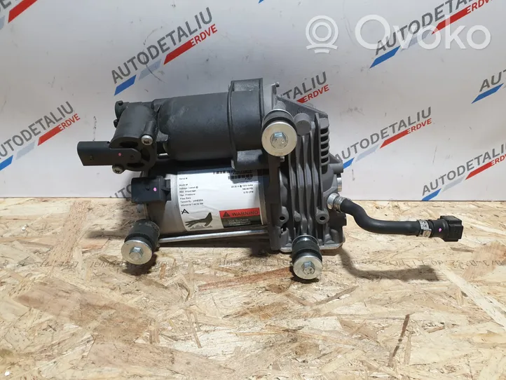 BMW X5 E70 Ilmajousituksen kompressoripumppu 6859714