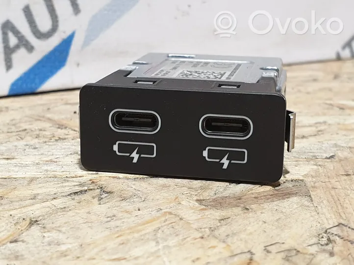 BMW X2 F39 Connettore plug in USB 8711938