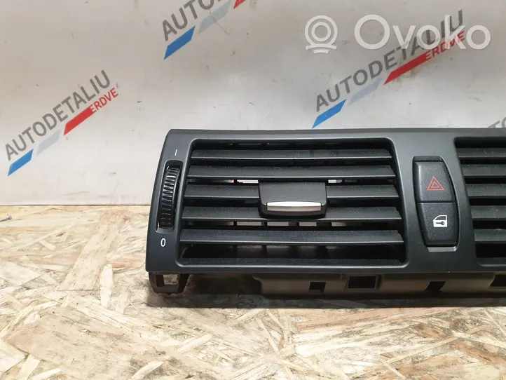 BMW X5 E70 Luftausströmer Lüftungsdüse Luftdüse Mitte 9210705