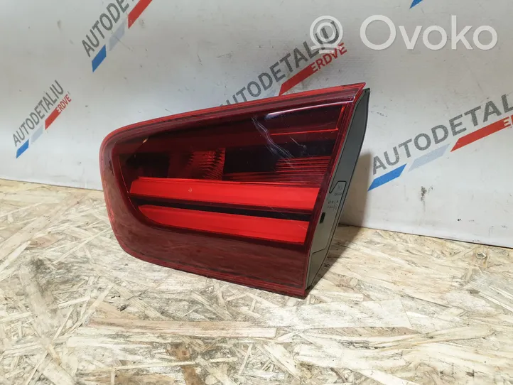 BMW 1 F20 F21 Aizmugurējais lukturis pārsegā 7456504