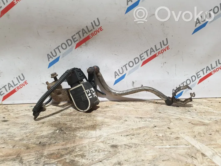 BMW 3 F30 F35 F31 Air suspension front height level sensor 6860843