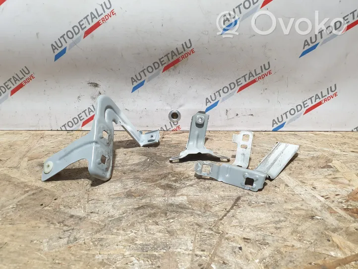 BMW 2 F22 F23 Supporto di montaggio del parafango 7284651