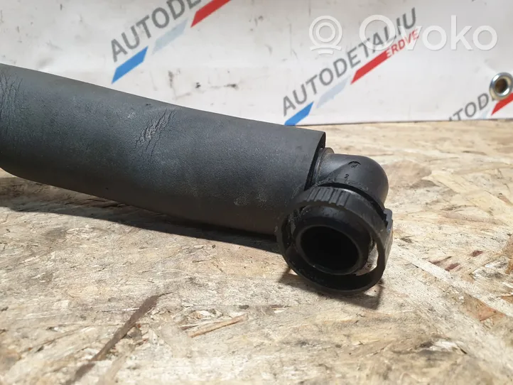 BMW 1 F20 F21 Sfiato/tubo di sfiato/tubo flessibile 7623745