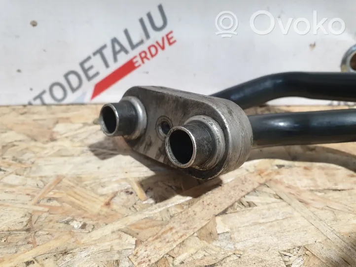 BMW 1 F20 F21 Oil cooling pipe 7639450