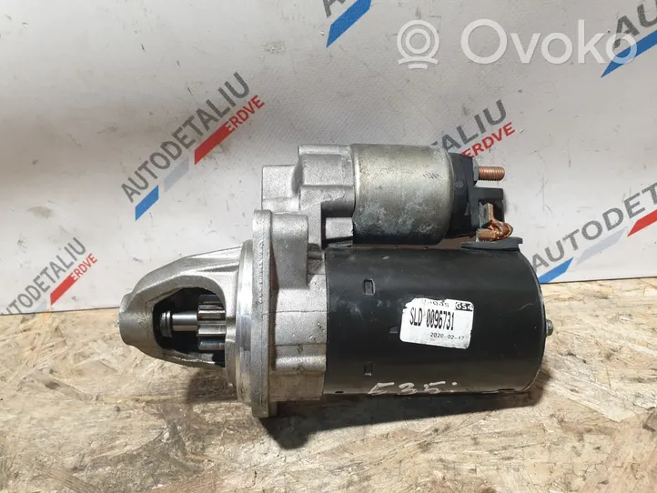 BMW 5 F10 F11 Starter motor 7594292