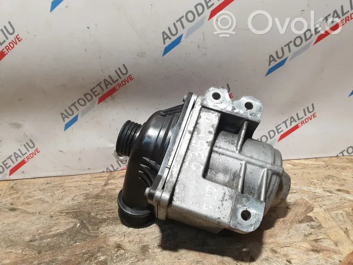 BMW 5 F10 F11 Water pump 9455978