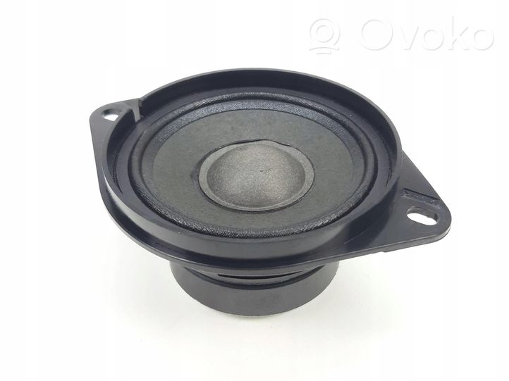 Volkswagen Touareg III Subwoofer altoparlante 7C0035397A