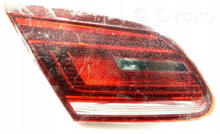 Volkswagen Caddy Lampy tylnej klapy bagażnika 3C8945307R