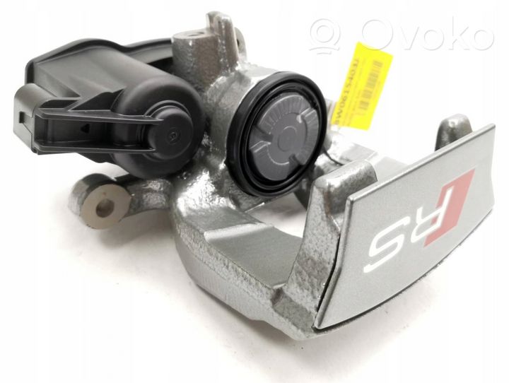 Audi RS4 Galinis suportas 8W0615403J