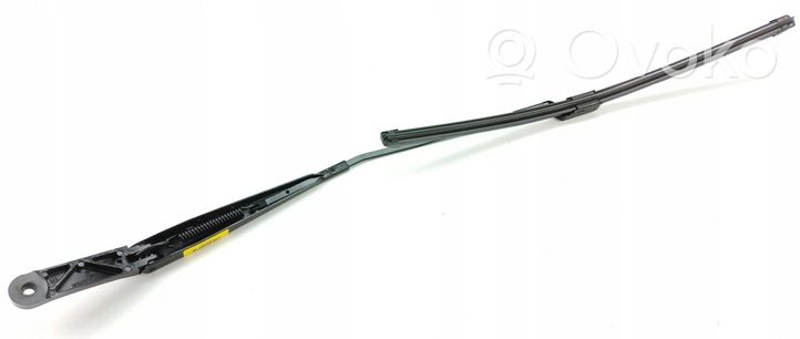 Volkswagen Eos Front wiper blade arm 5NC955409