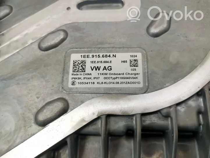 Volkswagen ID.4 Ładowarka do akumulatora 1EE915684N