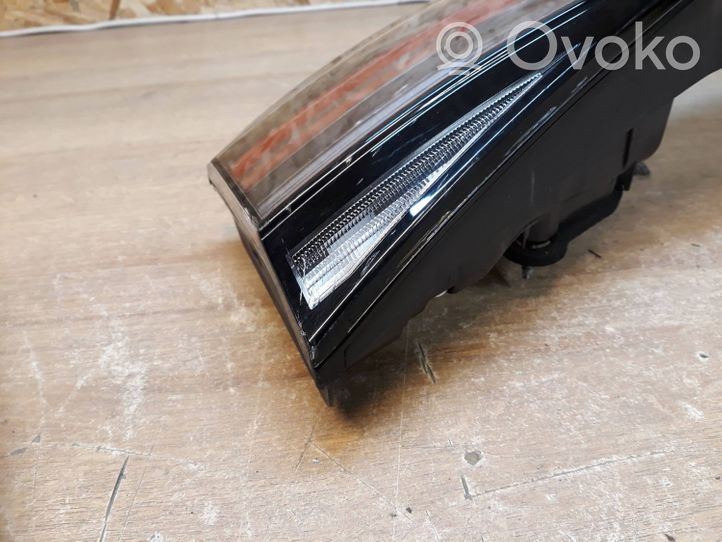 Volkswagen Taigo Luci posteriori del portellone del bagagliaio 2G7945093