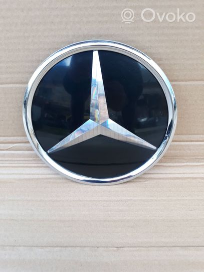 Mercedes-Benz GLB x247 Mostrina con logo/emblema della casa automobilistica A0008880000