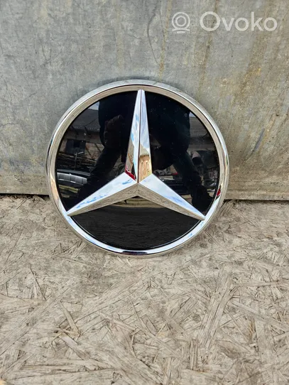 Mercedes-Benz GL X166 Emblemat / Znaczek A0008806000