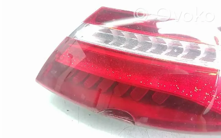 Mercedes-Benz E AMG W210 Lampa tylna A2389066601