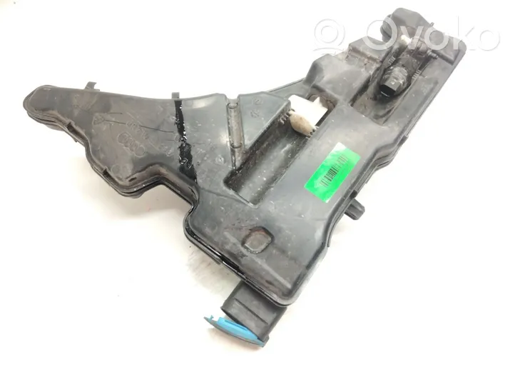 Audi A4 Allroad Réservoir de liquide lave-glace 8W0955451L