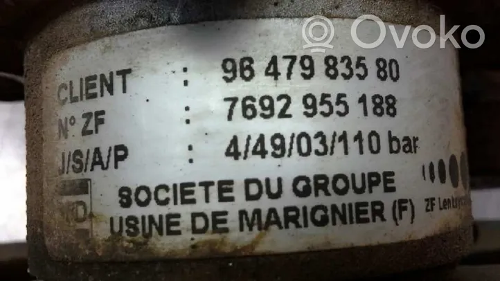 Citroen C8 Pompe de direction assistée 9647983580