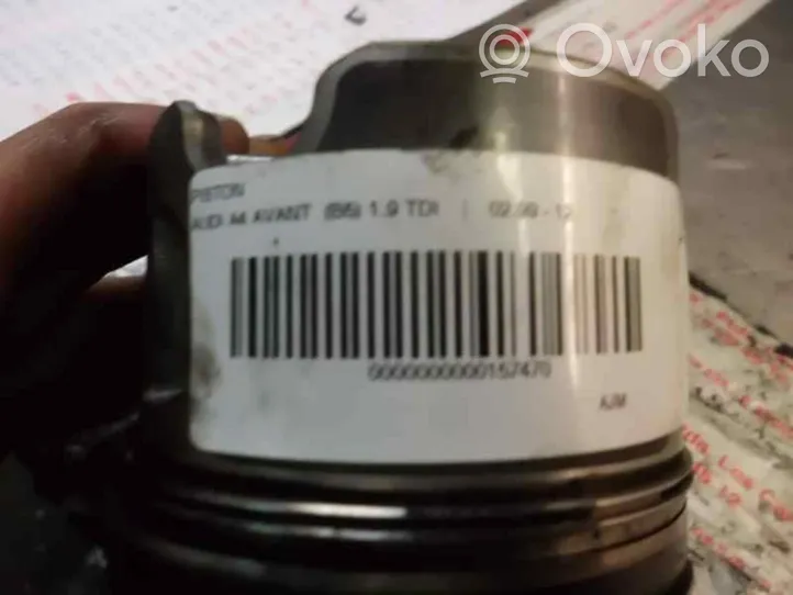 Audi A4 Allroad Piston 