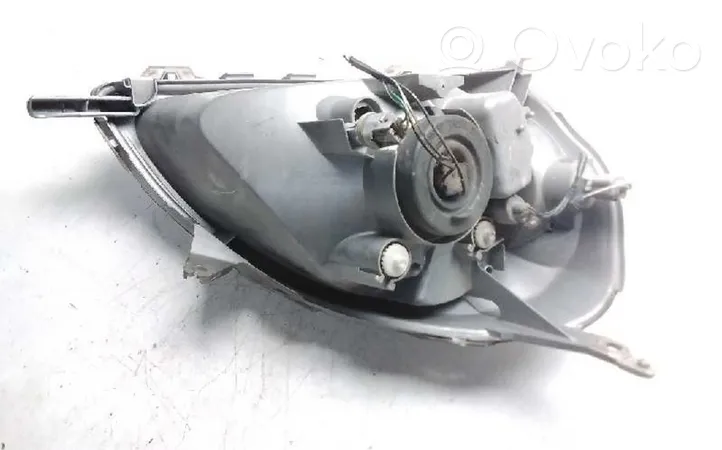 Toyota Yaris Verso Faro/fanale 8115052021