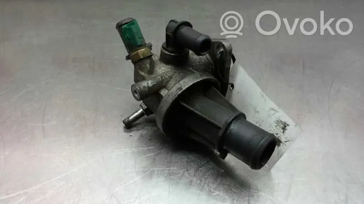 Opel Corsa C Termostat 55182499