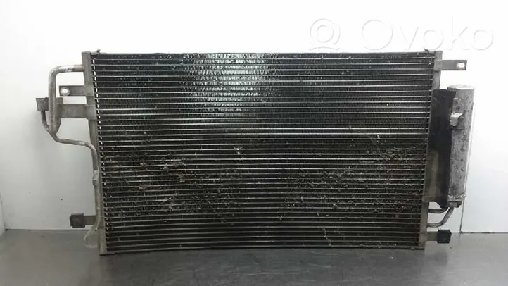 KIA Sportage Radiateur condenseur de climatisation 976062E000