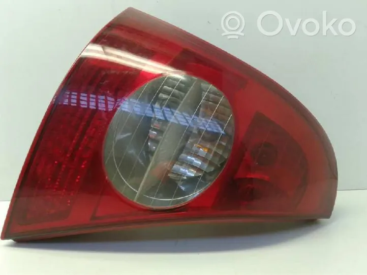 Renault Clio II Lampa tylna 8200917488