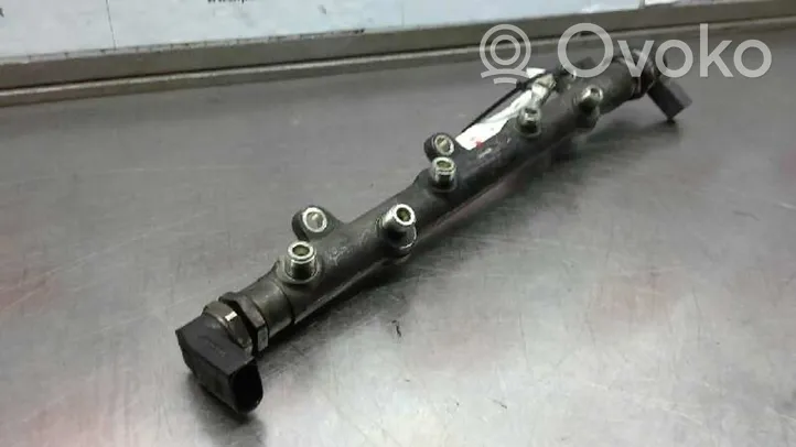 BMW 3 E46 Corps injection Monopoint 7787164