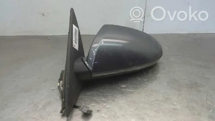 Nissan Primera Front door electric wing mirror 