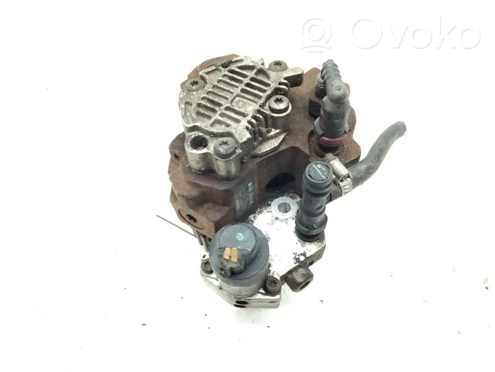 Opel Vivaro Fuel injection high pressure pump 8200108225